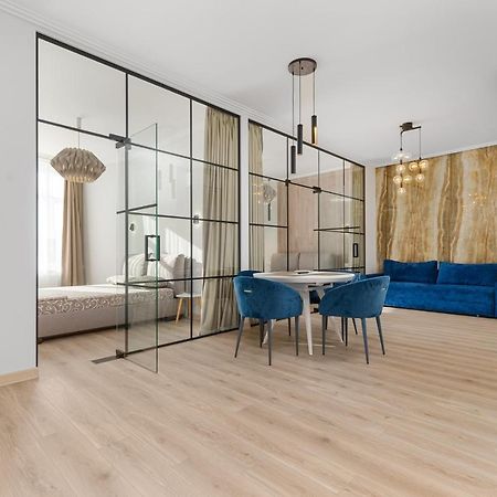Sea Symphony Luxury 3-Bedrooms Apartment Odessa Ngoại thất bức ảnh