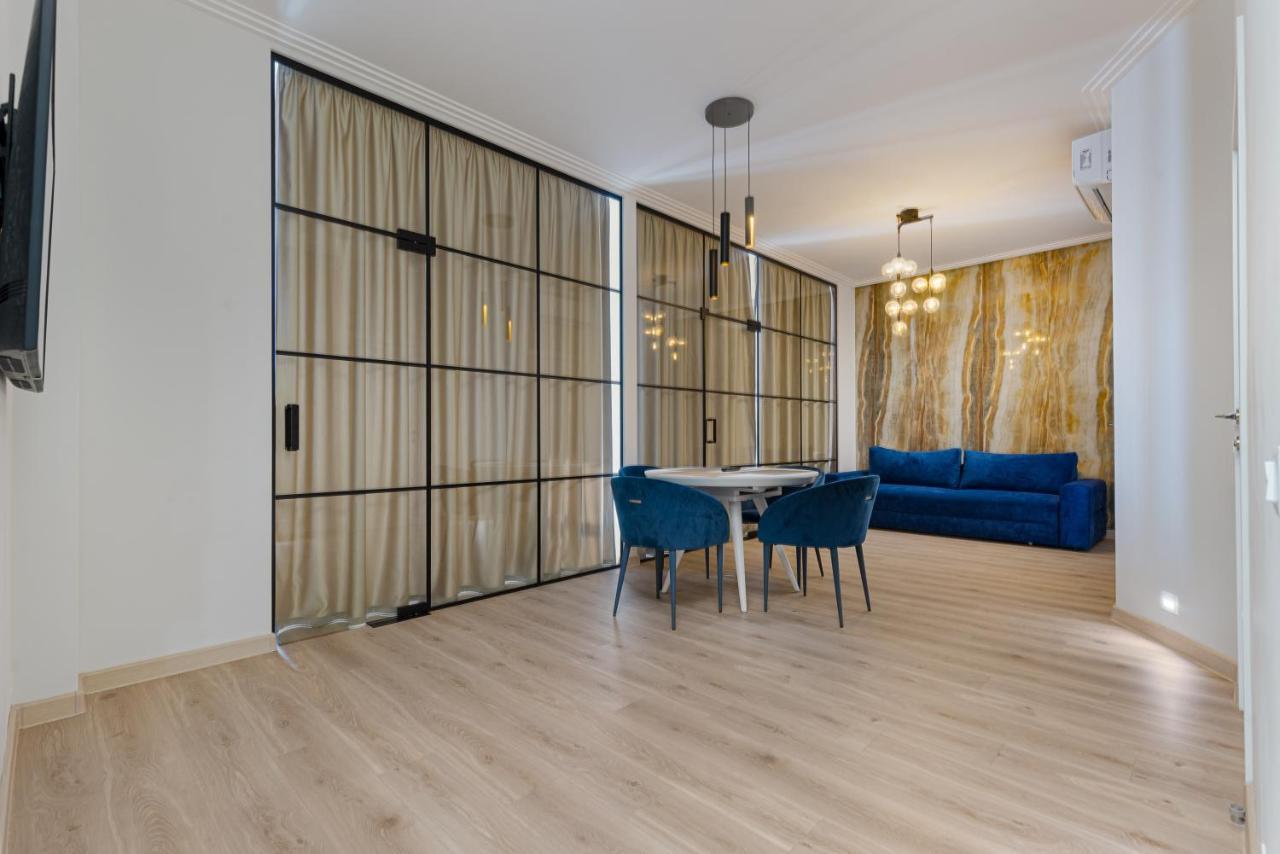Sea Symphony Luxury 3-Bedrooms Apartment Odessa Ngoại thất bức ảnh