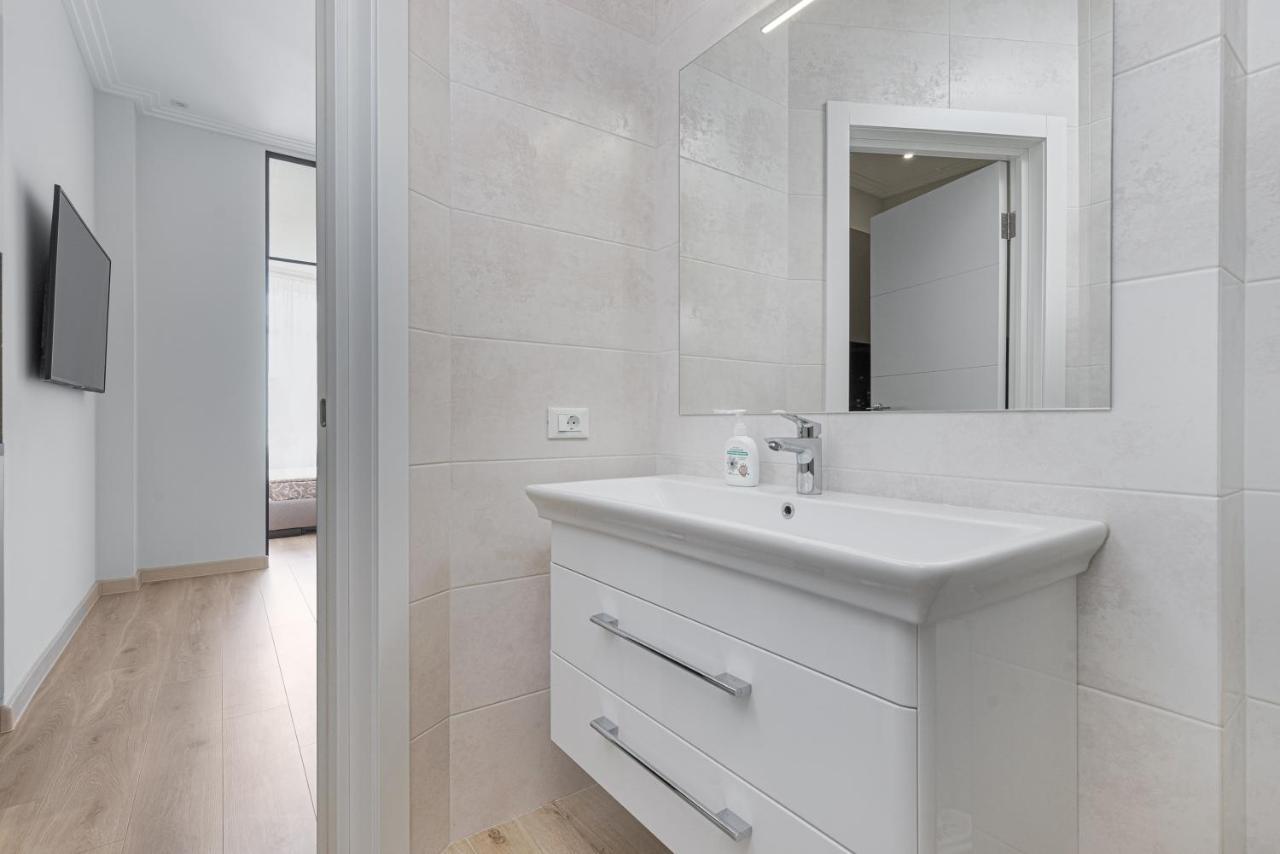 Sea Symphony Luxury 3-Bedrooms Apartment Odessa Ngoại thất bức ảnh